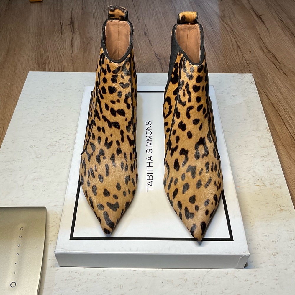 Leopard Haircalf/ BLK KIDSE By Tabitha Simmons